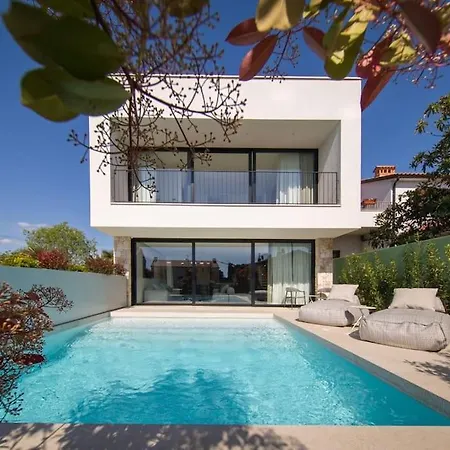 Z6 Dolcevita Signature - Villa & Private Yacht In The Heart Of Rovinj Villa *