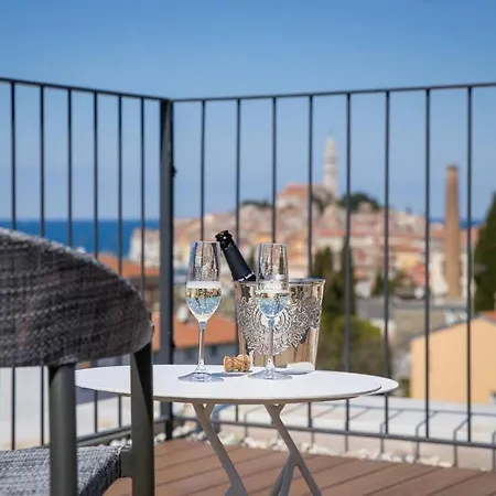 Z6 Dolcevita Signature - Villa & Private Yacht In The Heart Of Rovinj Villa