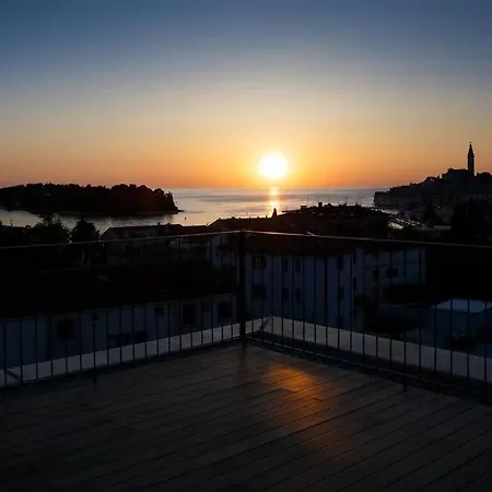 Z6 Dolcevita Signature - Villa & Private Yacht In The Heart Of Rovinj Villa